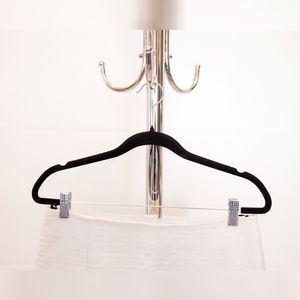 cabide-vizapi-adulto-velvet-un-44x24-tailleur-preto-1466-1466-4